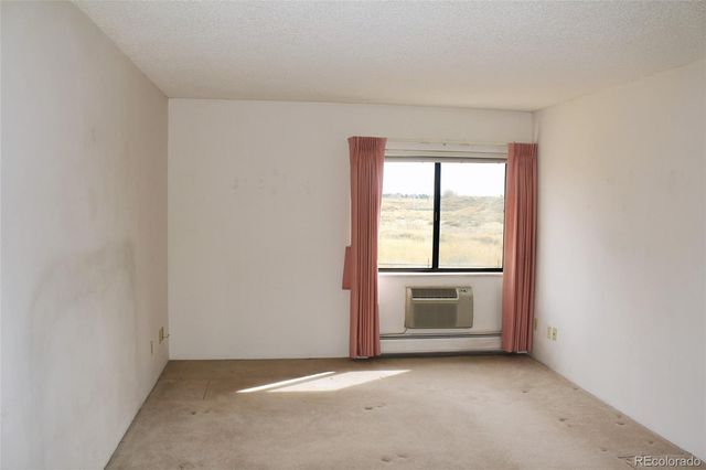 13850 E Marina Drive 101, Aurora, CO 80014