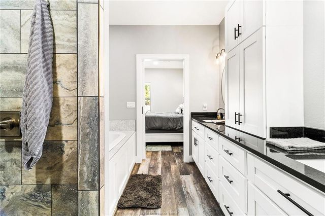 7196 South County Road 458, Normangee, TX 77871