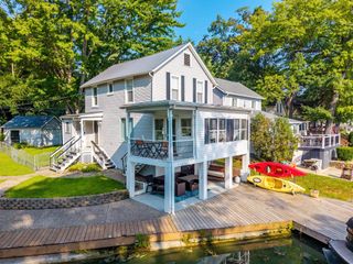 623 lions Drive, Rome City, IN 46784