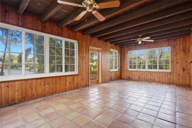 4512 SW 27th Ter, Dania Beach, FL 33312