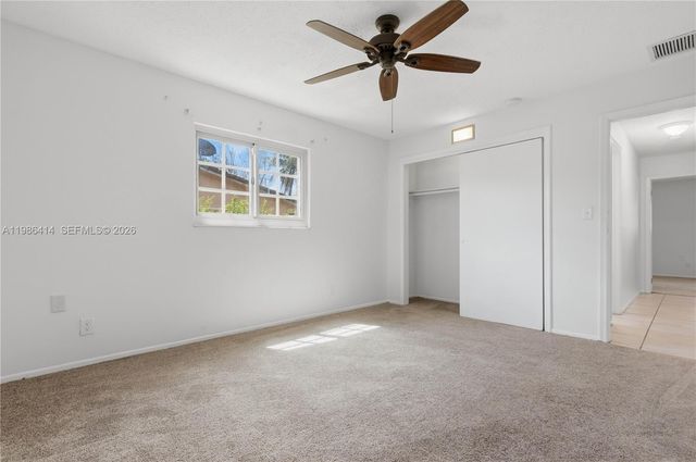 4512 SW 27th Ter, Dania Beach, FL 33312