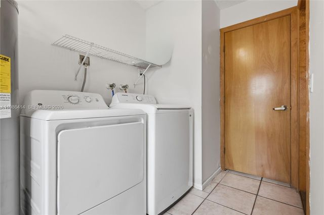 4512 SW 27th Ter, Dania Beach, FL 33312