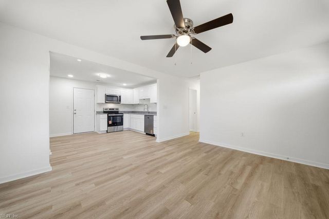 503 Stalham RD, Chesapeake, VA 23325