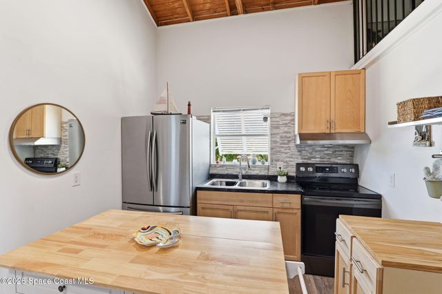 42 Vip Island A, Grant-valkaria, FL 32949