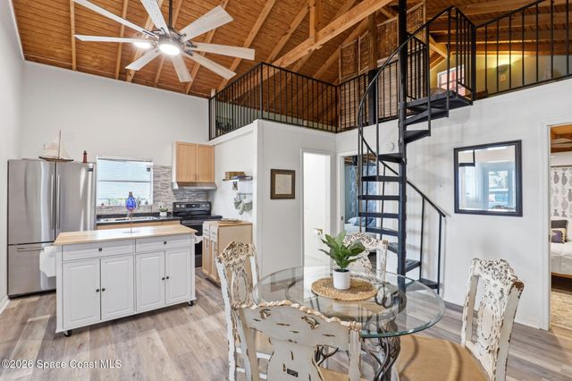 42 Vip Island A, Grant-valkaria, FL 32949