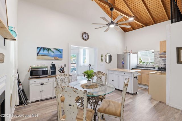 42 Vip Island A, Grant-valkaria, FL 32949