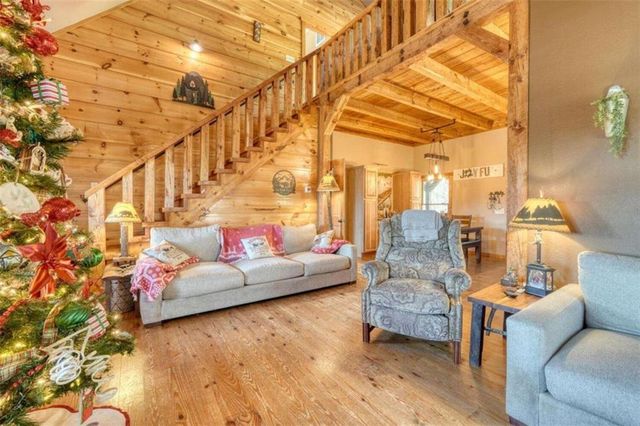 2567 Todd Shook Road, Young Harris, GA 30582