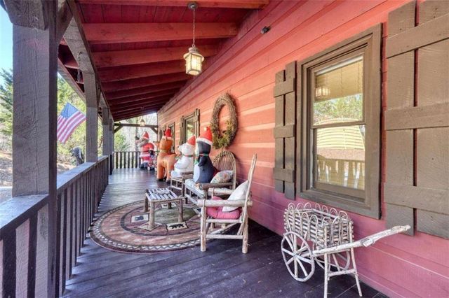 2567 Todd Shook Road, Young Harris, GA 30582