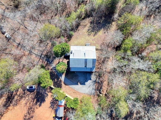 2567 Todd Shook Road, Young Harris, GA 30582