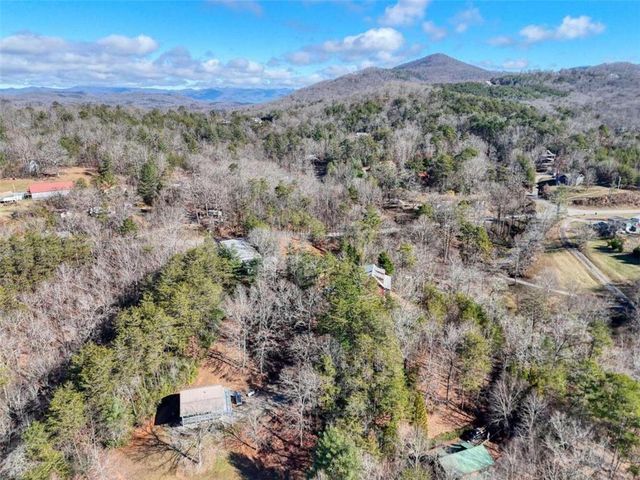 2567 Todd Shook Road, Young Harris, GA 30582