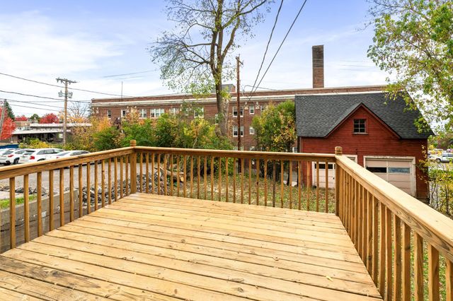 1324 E 2nd Street, Duluth, MN 55805