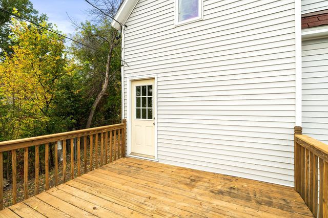 1324 E 2nd Street, Duluth, MN 55805