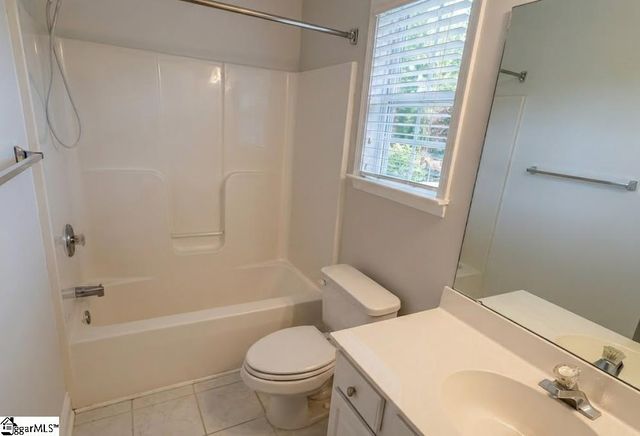 14 St Thomas Court, Greer, SC 29651