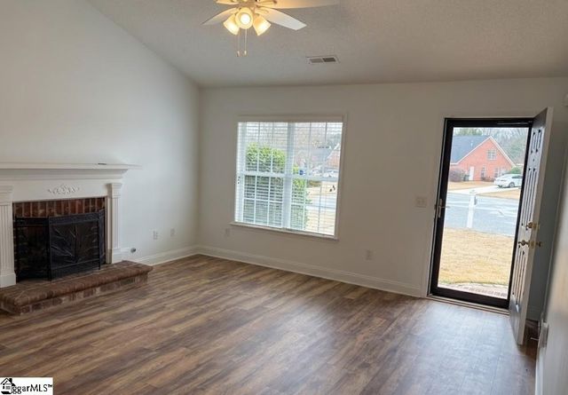 14 St Thomas Court, Greer, SC 29651