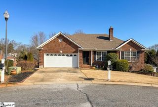14 St Thomas Court, Greer, SC 29651