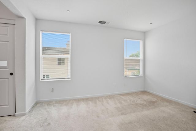 8170 Kramer Ranch Ln, Elk Grove, CA 95758