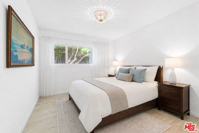 8479 Moorcroft Avenue, West Hills (los Angeles), CA 91304