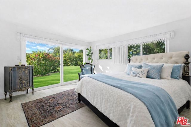 8479 Moorcroft Avenue, West Hills (los Angeles), CA 91304