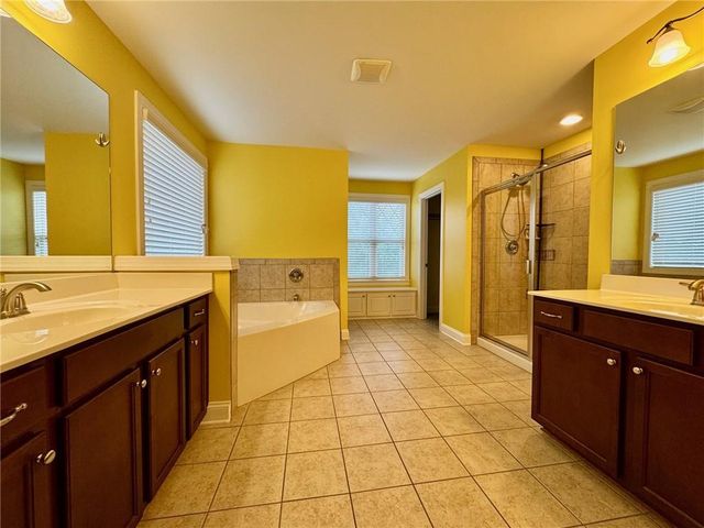 1514 Chelsea Falls Lane, Suwanee, GA 30024