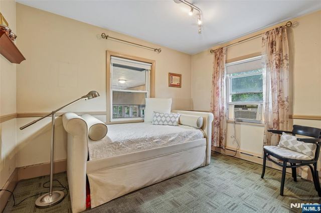 513 Chestnut Place, Teaneck, NJ 07666