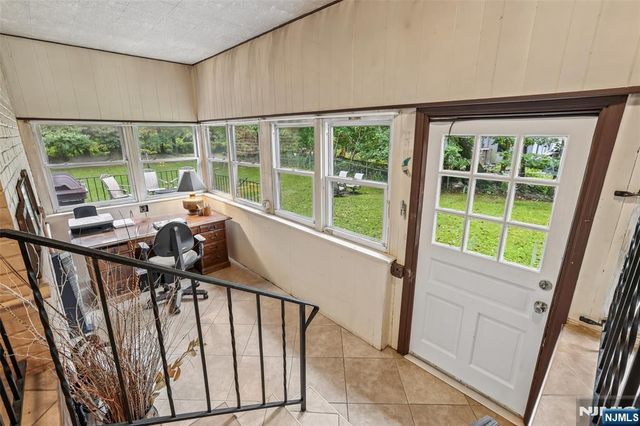 513 Chestnut Place, Teaneck, NJ 07666