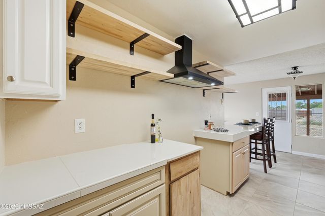 2469 S Kevin Drive, Tucson, AZ 85748