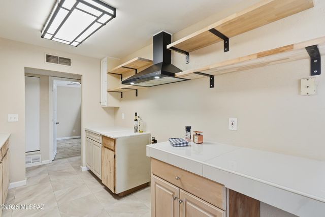 2469 S Kevin Drive, Tucson, AZ 85748