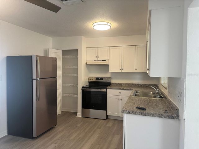 2075 PLATEAU ROAD, Clearwater, FL 33755