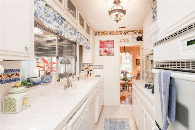 4600 Sunnyside Drive, Riverside, CA 92506