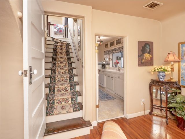 4600 Sunnyside Drive, Riverside, CA 92506