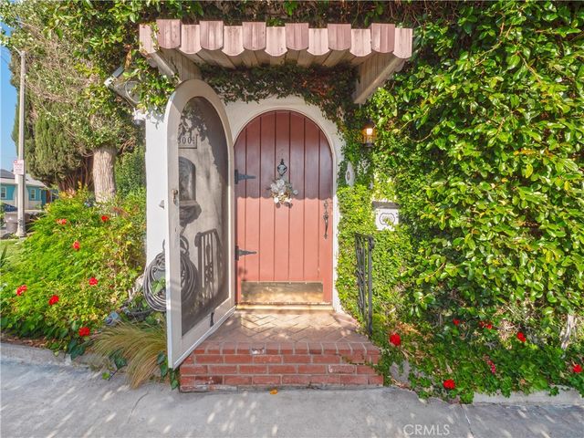 4600 Sunnyside Drive, Riverside, CA 92506