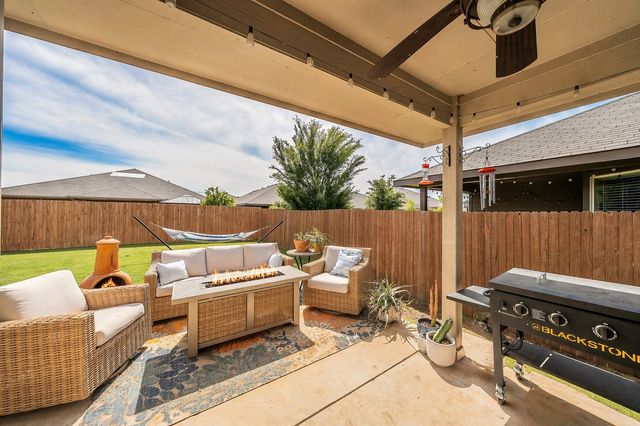 633 Buzzard Lake Trail, Fort Worth, TX 76120