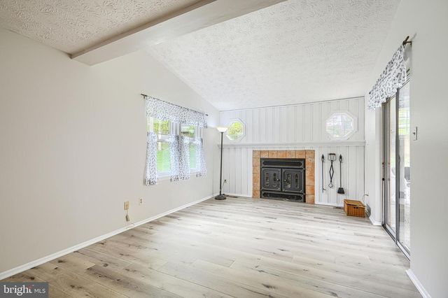 9405 PERGLEN RD, Nottingham, MD 21236