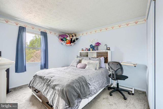 9405 PERGLEN RD, Nottingham, MD 21236