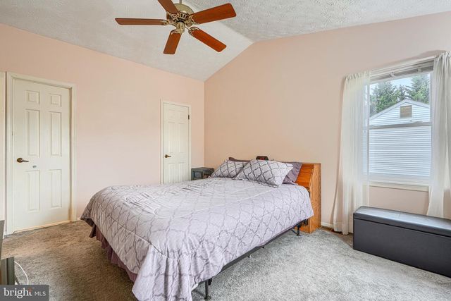 9405 PERGLEN RD, Nottingham, MD 21236