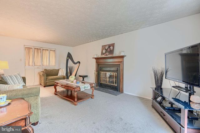 9405 PERGLEN RD, Nottingham, MD 21236