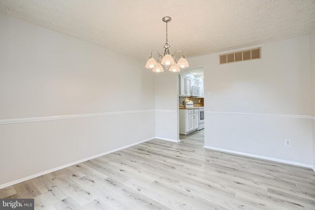 9405 PERGLEN RD, Nottingham, MD 21236