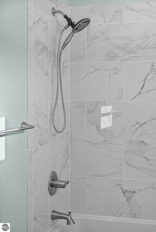 Image 24 of property listing at 4475 Edwin Boulevard, Grawn, MI 49637