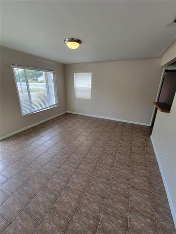 250 37TH STREET N, St Petersburg, FL 33713