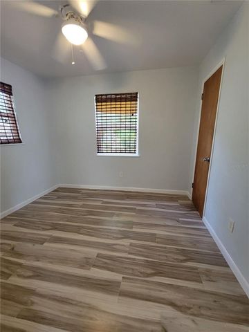 250 37TH STREET N, St Petersburg, FL 33713