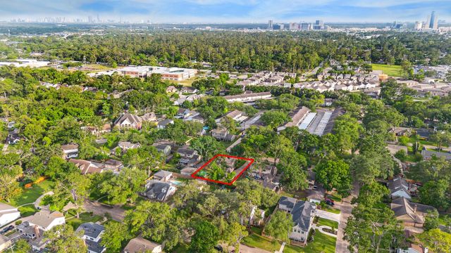 10014 Moorberry Lane, Houston, TX 77080
