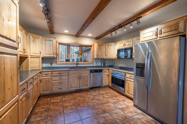 2897 NICK AVENUE, Kronenwetter, WI 54455