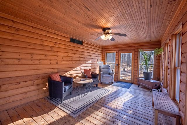 2897 NICK AVENUE, Kronenwetter, WI 54455