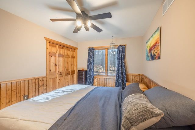 2897 NICK AVENUE, Kronenwetter, WI 54455