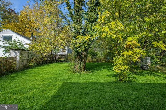 3002 BUNKER HILL RD, Mount Rainier, MD 20712