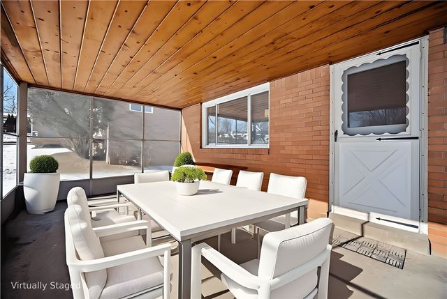 101 Tristan Dr, Shaler, PA 15209