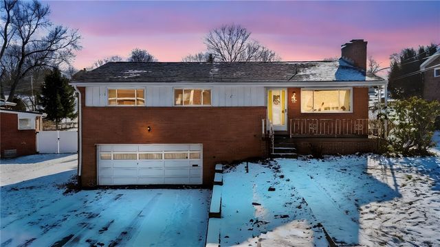 101 Tristan Dr, Shaler, PA 15209