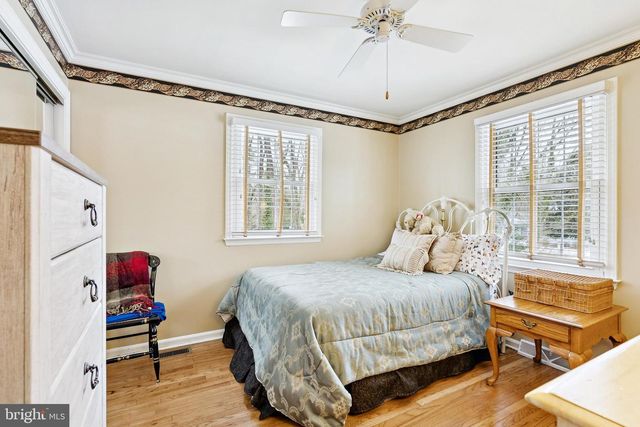 226 PINE BLVD, Medford, NJ 08055