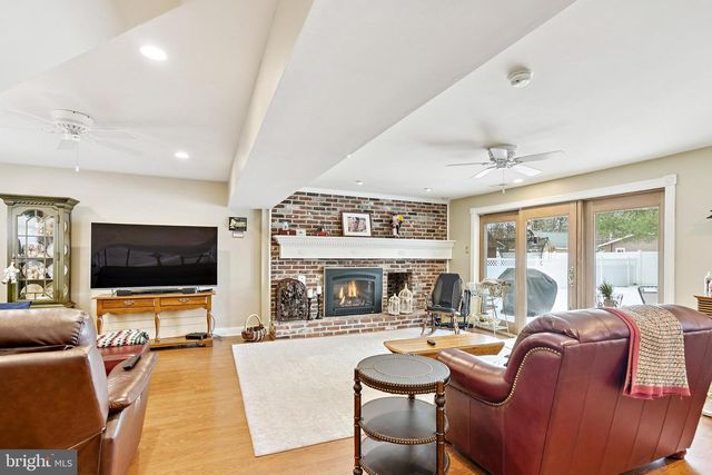 226 PINE BLVD, Medford, NJ 08055