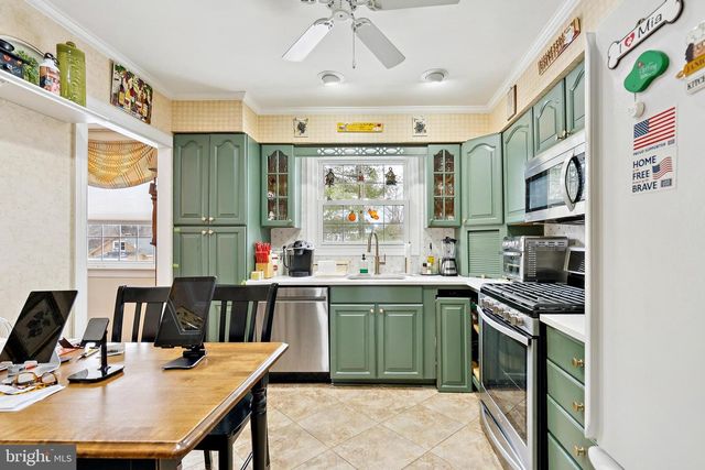 226 PINE BLVD, Medford, NJ 08055